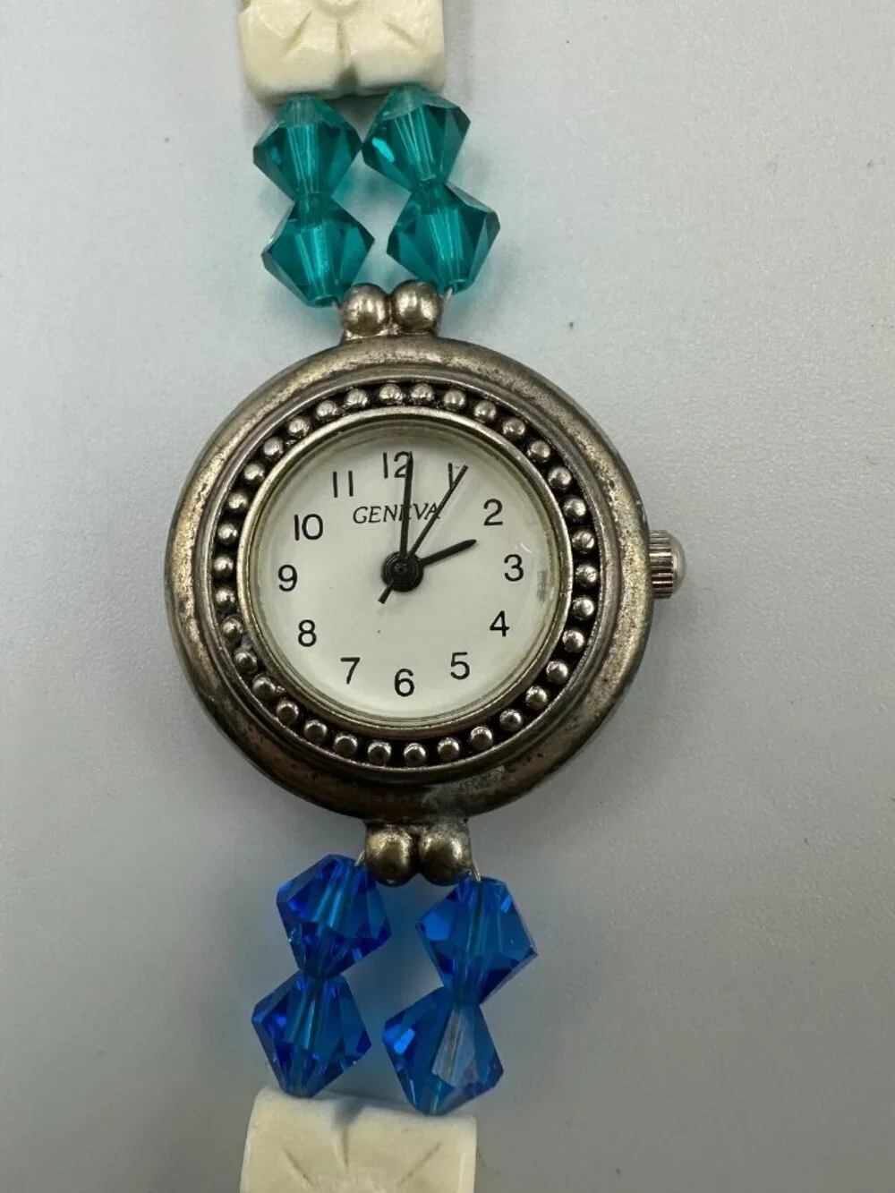 Geneva Watch Women Silver Tone White Carved Beaded Band Toggle Clasp 7.25 Inch
